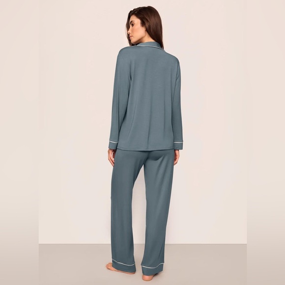 Eberjey Blue Pajama Set with White Trim - Picture 4 of 7